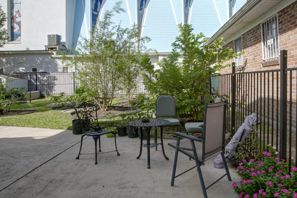 4 Mi to Bourbon St & Superdome! Spacious Home House in New Orleans
