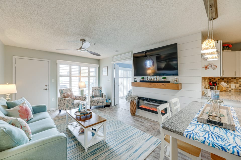 Walk to Beach & Northside Park! Monthly Stay Condo Apartment in Ocean City