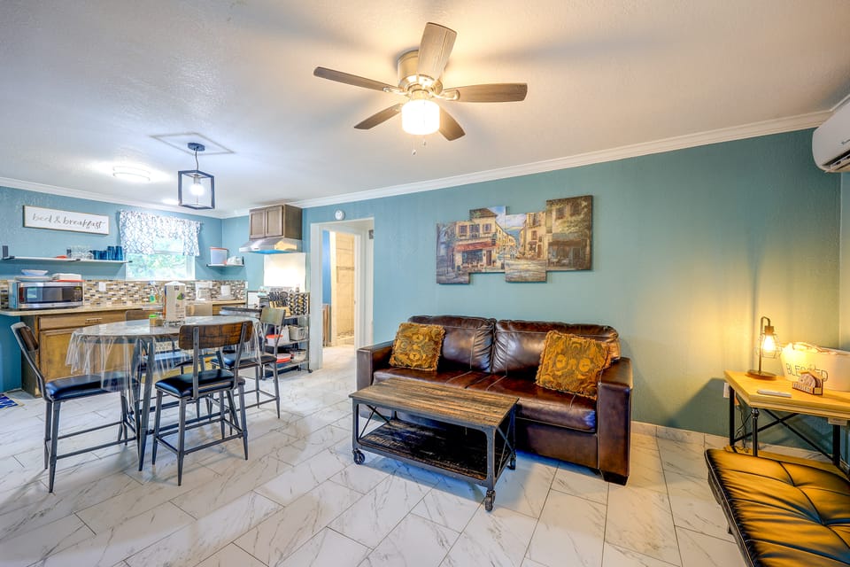 On-Site Trails & Wildlife! Hill Country Escape House in Texas