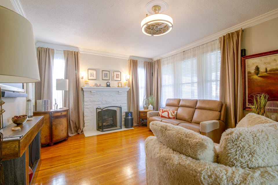 Midtown Memphis Home w/ Home Gym & Office House in Memphis