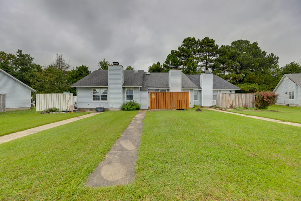 Havelock Stay Near MCAS Cherry Point & Coast Apartment in North Carolina