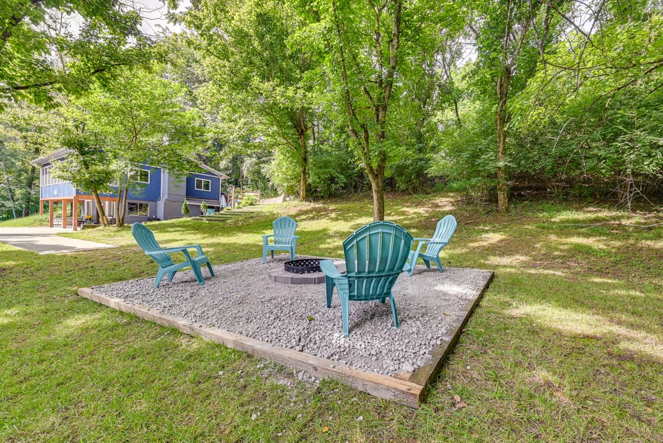 Lakefront Angler's Retreat w/ Dock Access House in Kentucky