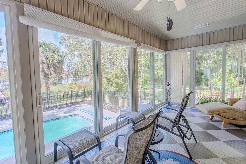 Private Dock, River-View Sunroom! Georgetown Home House in South Carolina