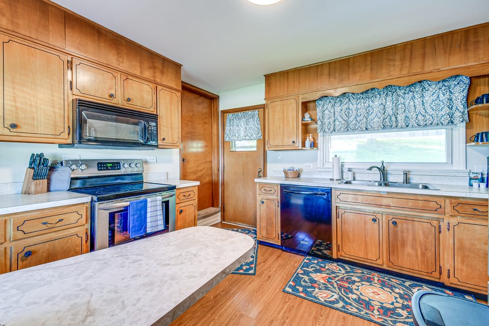 Cozy Vintage Charm Located Between US 60 & I-64 House in Kentucky