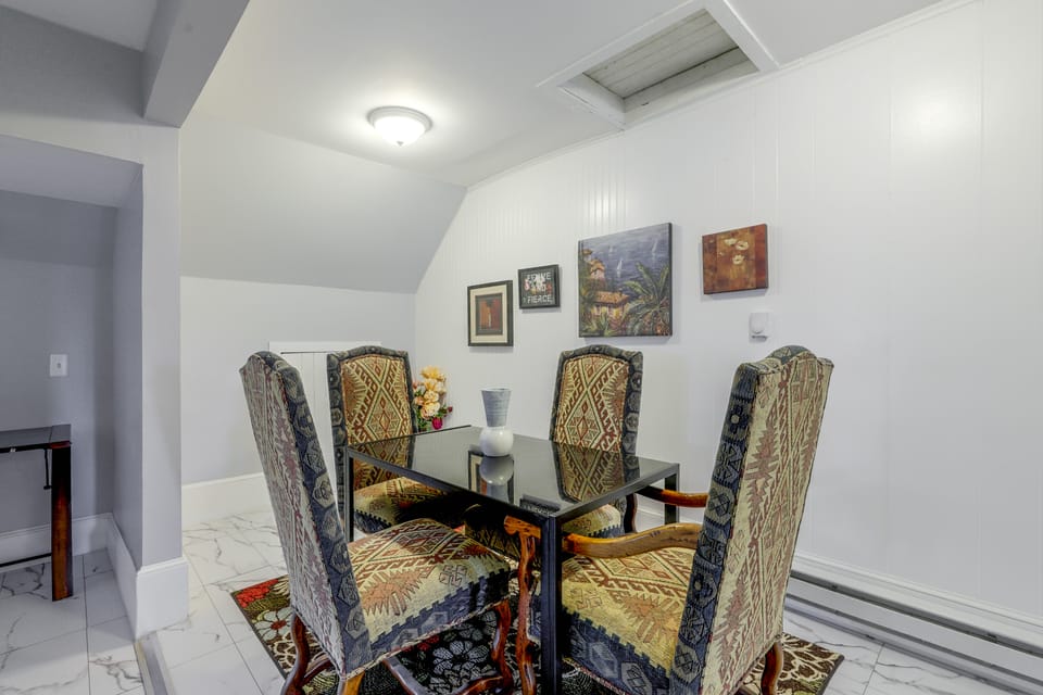 Extended Springfield Stay Near Downtown & MGM Apartment in Springfield
