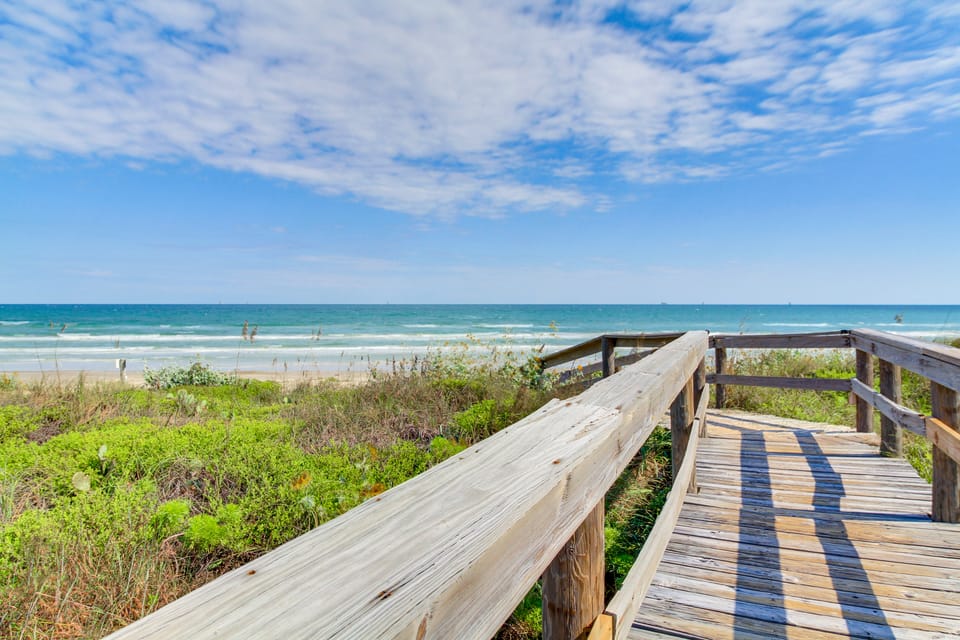 Poolside Days, Beach Strolls! Port Aransas Retreat Apartment in Nueces County