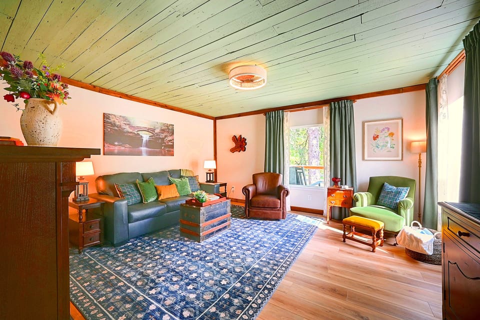 Hocking Hills Area Cabin | Walk to National Forest House in Ohio