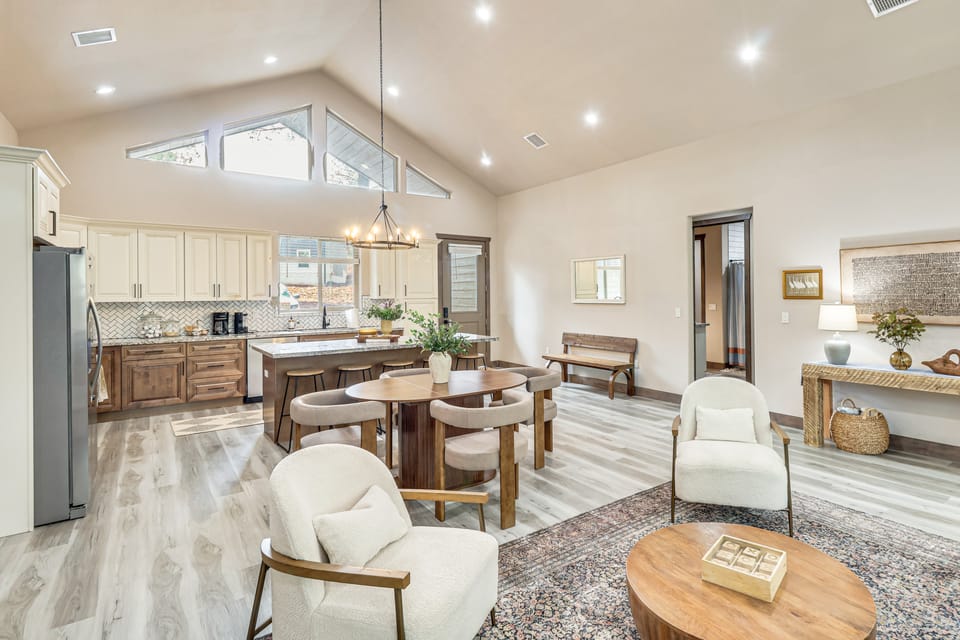 Golfer’s Oasis! Ponderosa Pine Retreat in Show Low House in Show Low