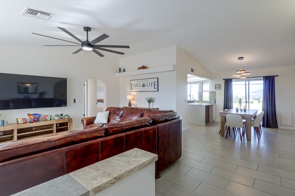 Golf, Boat, Swim! Home w/ Lake Havasu & Mtn Views House in Lake Havasu City