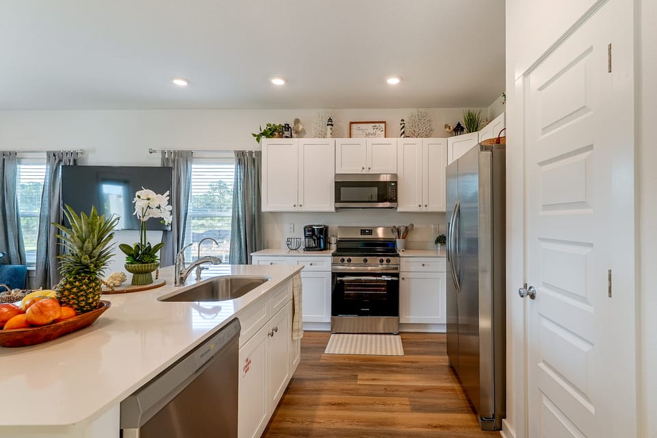 2 Mi to Panama City Beach: Modern Townhome Apartment in Panama City Beach
