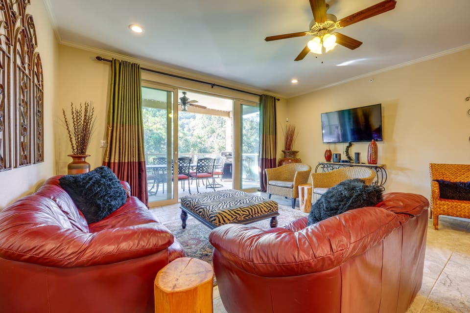 Pool & River Access! Luxury Hill Country Haven Apartment in Canyon Lake