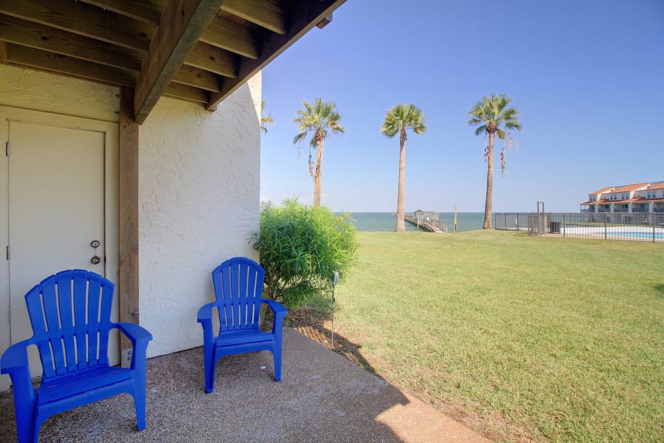 Aransas Bayfront,  Fishing Pier and Boat Ramp Apartment in Rockport
