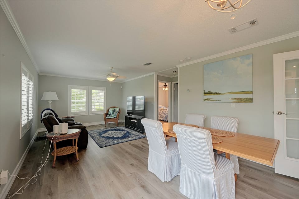 Extended Retreat, Spacious Home in Naples House in Collier County