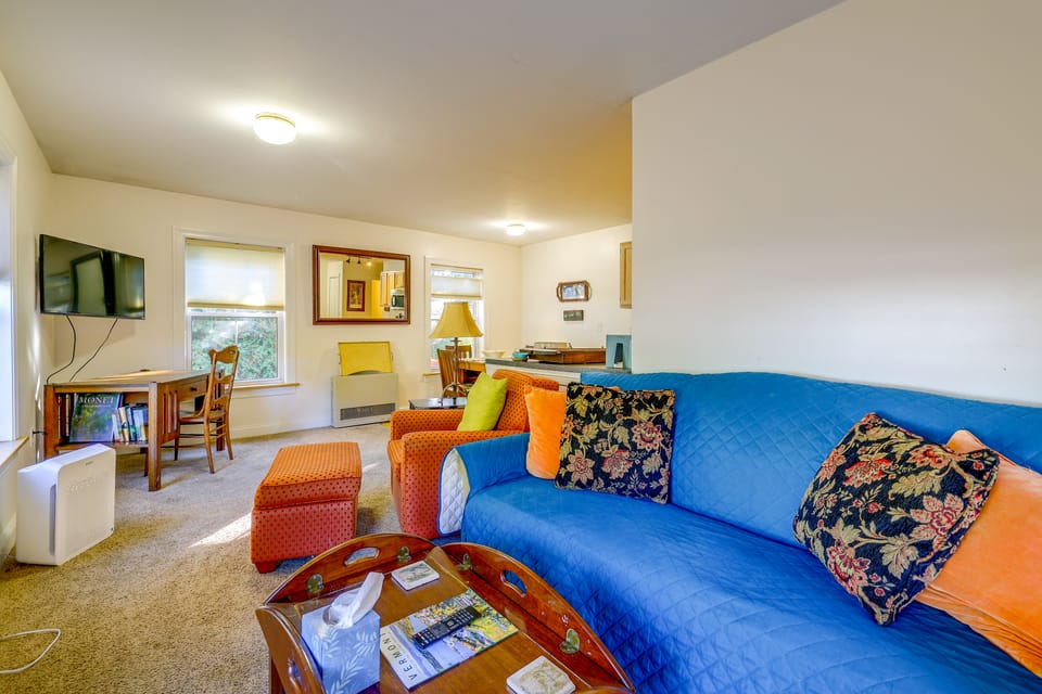 Saint Albans Home: Walk to Main Street! Apartment in Saint Albans City