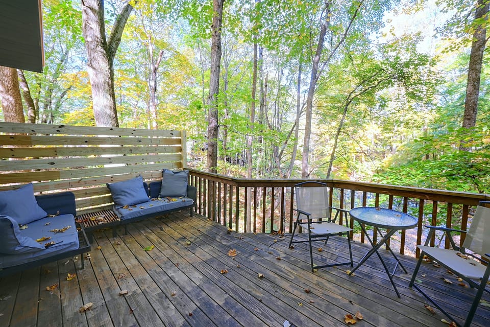 Hocking Hills Area Retreat: Relax & Explore! House in Perry Township
