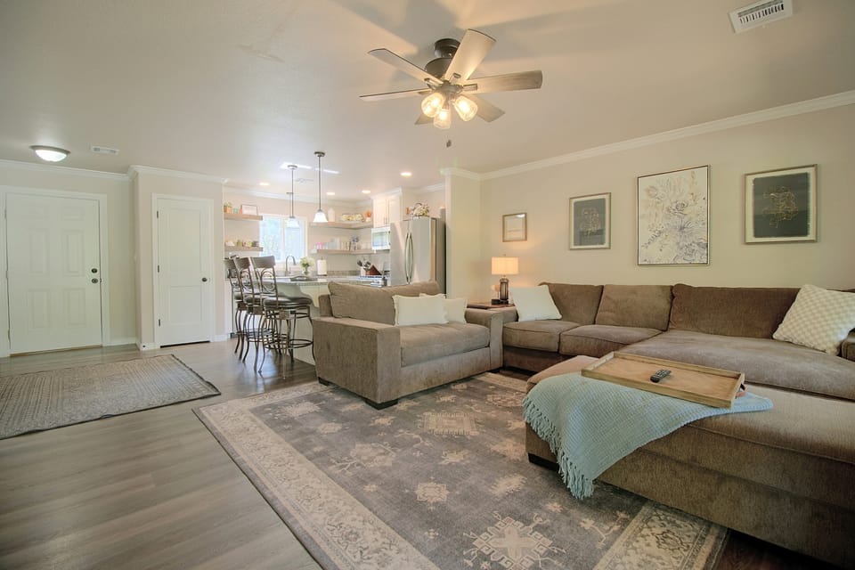 Eucha Home: Grand Lake Views, Boat Ramp Access House in Lake O The Cherokees