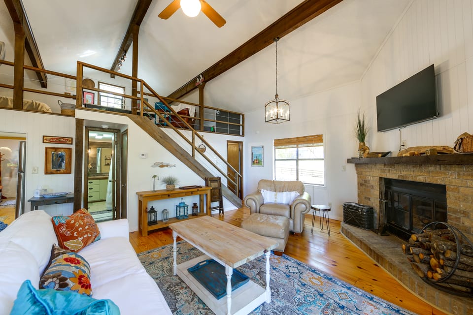 Fishing Cabin on Lake Bob Sandlin House in Texas