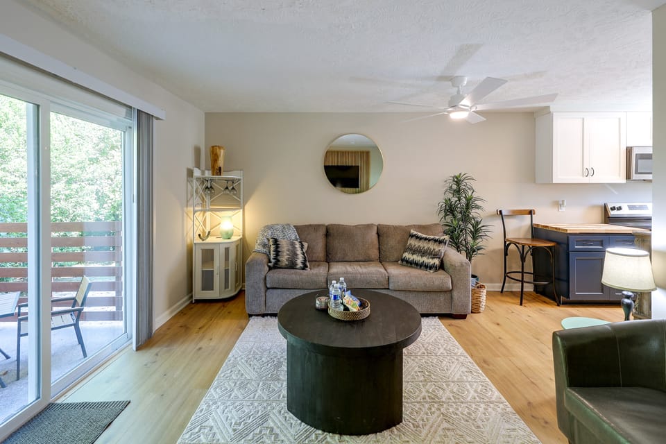 Duplex 6 Miles to downtown Augusta Apartment in North Augusta