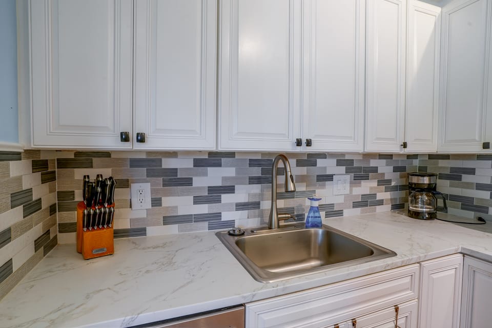2 Mi to Bryce Resort! All-Season Condo w/ Views Apartment in Basye