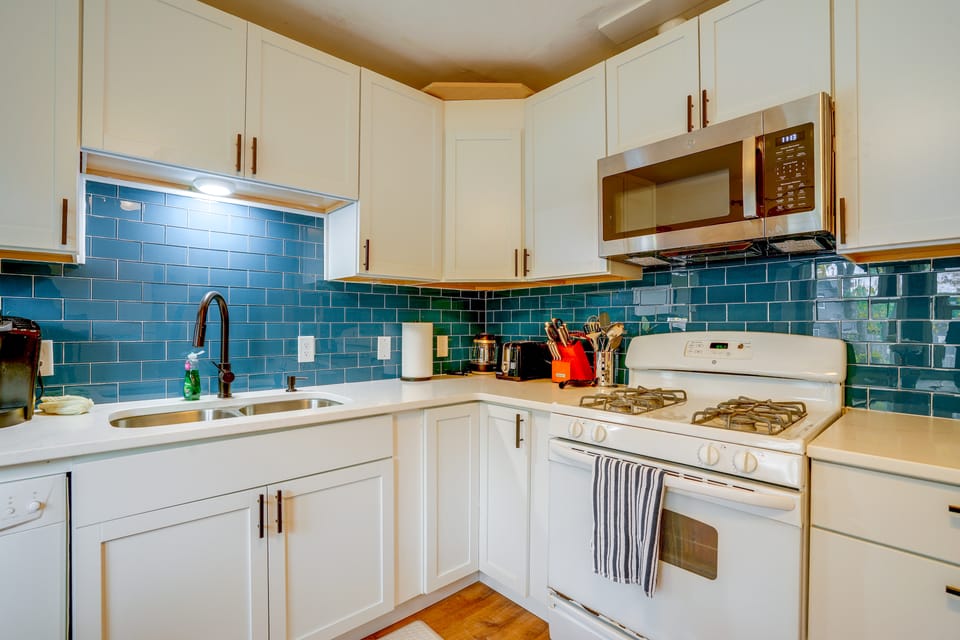 Minneapolis Duplex Close to Light Rail Station Apartment in Minneapolis