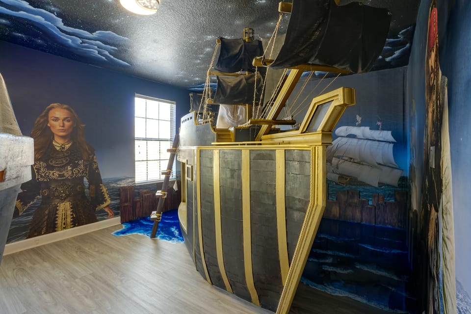 Ultimate Family Fun! Themed Rooms, Arcade & Pool House in Osceola County