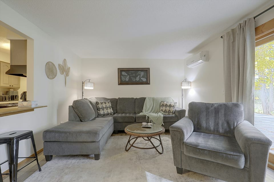 Lakefront Escape in Eagle River! Boat, Fish + Play Apartment in Wisconsin