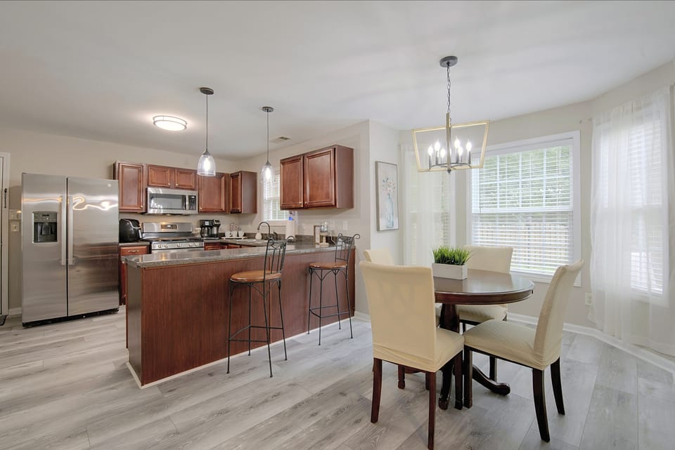 10 Mi to Stone Mtn Park! Group-Friendly Getaway House in Georgia