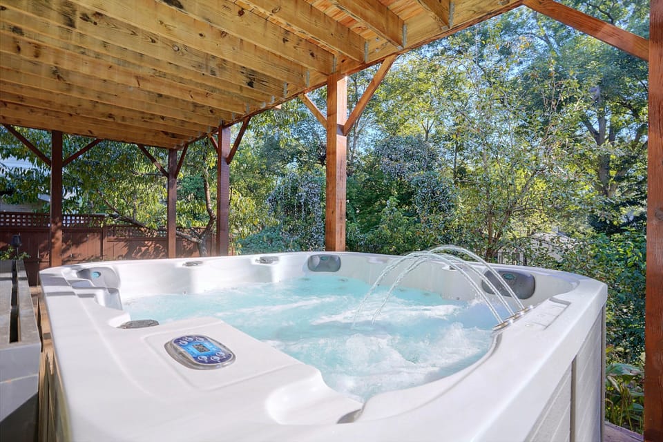 Hot Tub & Backyard Creek: Modern Atlanta Escape House in Atlanta