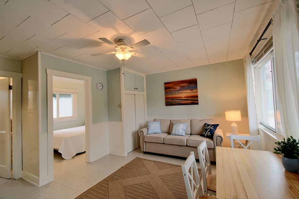 Lake Huron Waterfront Condo w/ Shared Fire Pits! Apartment in Michigan