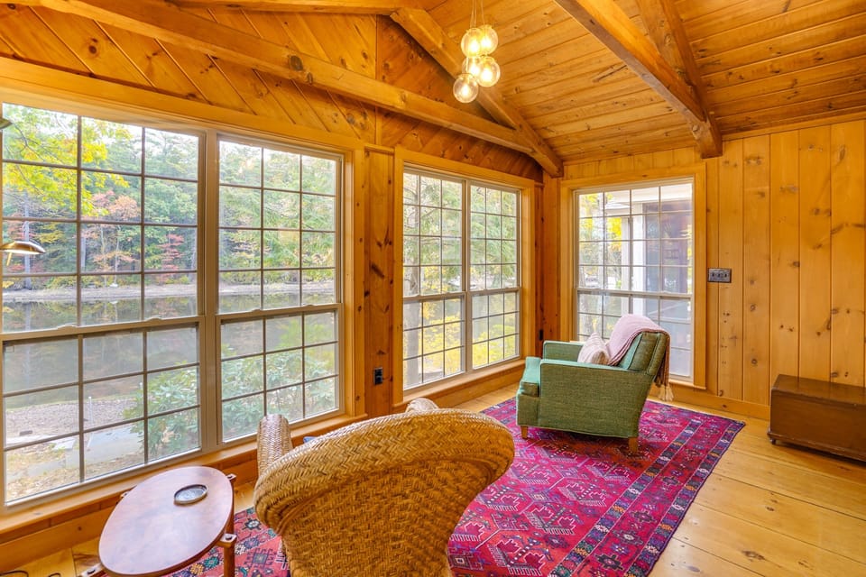 Historic Lakefront Retreat 1 Hour from Boston House in New Hampshire