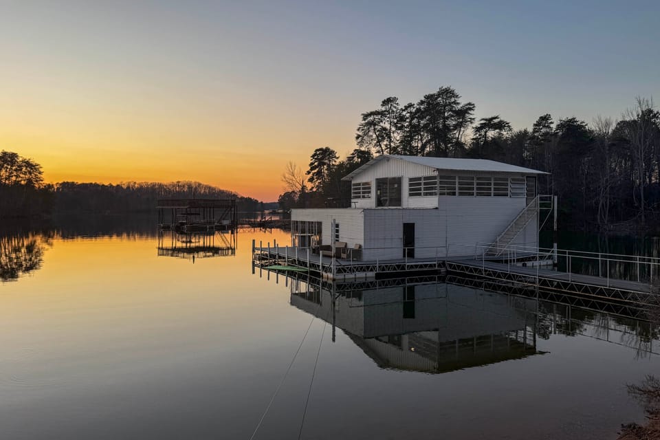 Finished Dock, Hot Tub & More: Lake Lanier Estate House in Gainesville