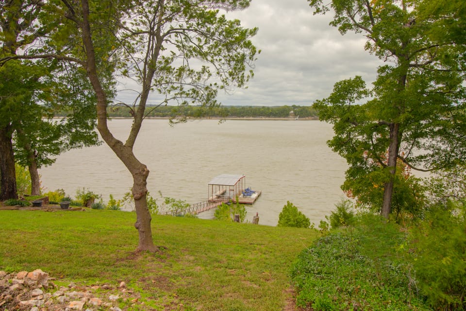 Grand Lakefront Home w/ Boat Tie-Up Dock House in Oklahoma
