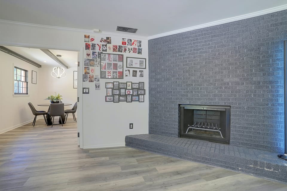 Fully Updated! Spacious Home w/ Yard Near ATL House in East Point