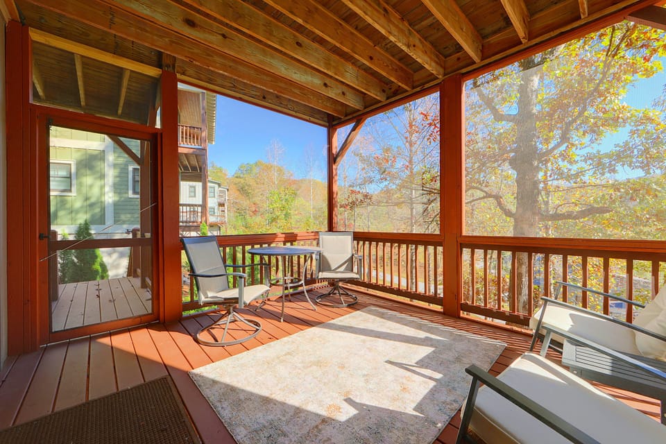 Cullowhee River Home w/ Deck, Close to WCU House in Cullowhee