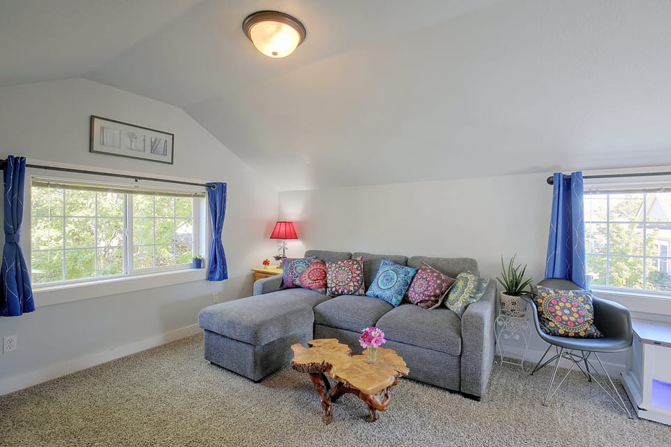 Walkable Retreat in the Heart of Eugene House in Eugene
