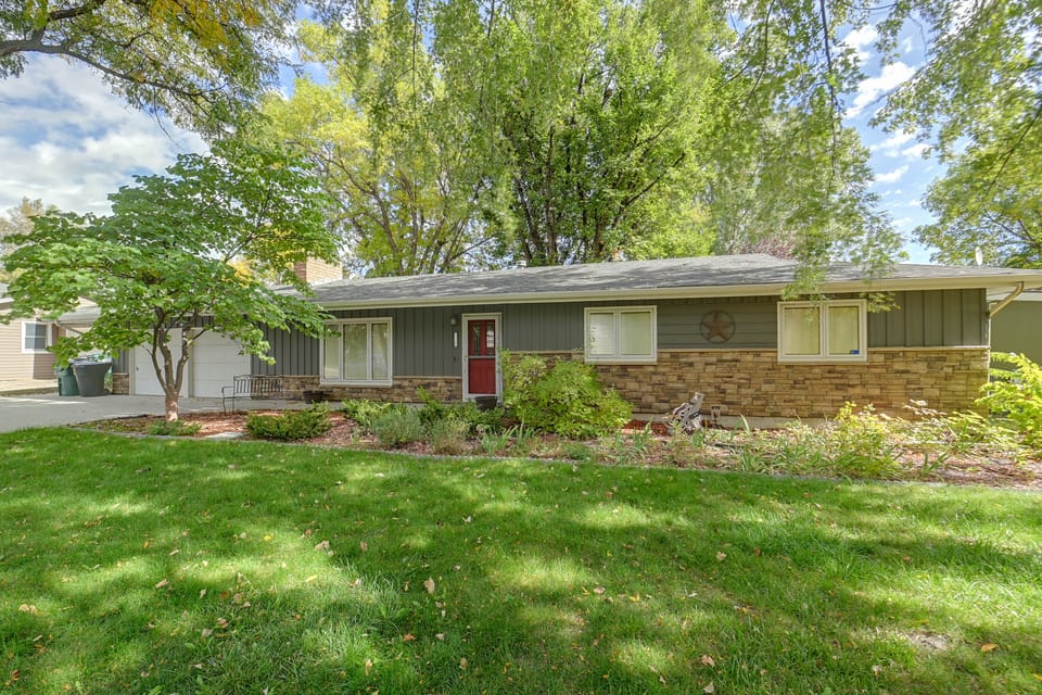 Billings Family Home - 10 Minutes To Downtown House in Billings
