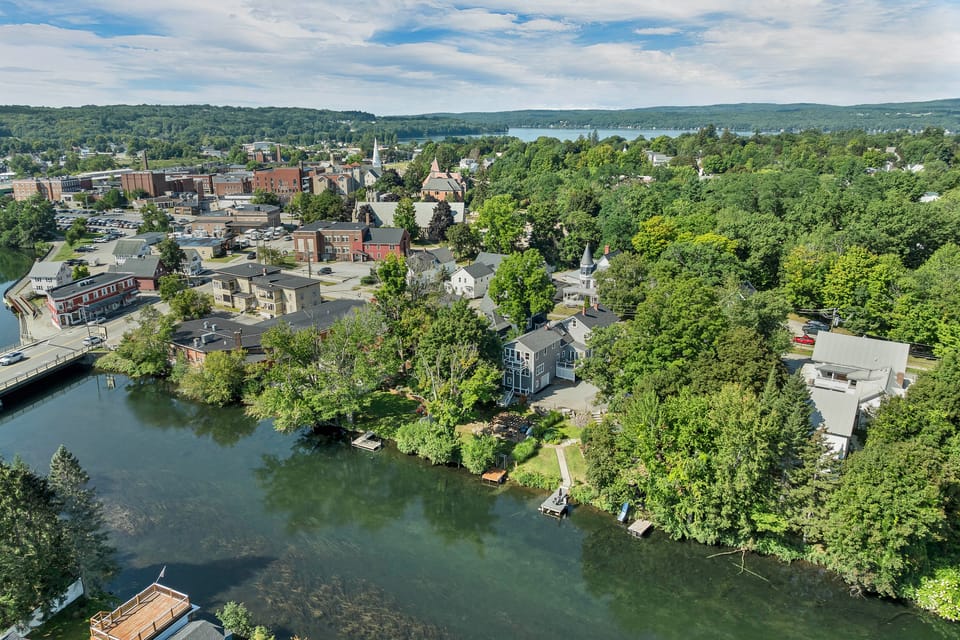 4-Season Riverfront Retreat w Game Room & Fire Pit Apartment in Laconia