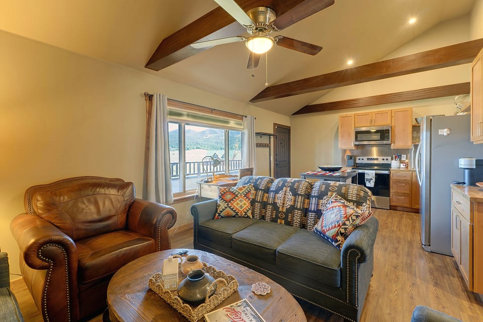 Enchanted Circle Launchpad | Angel Fire Apartment in Angel Fire