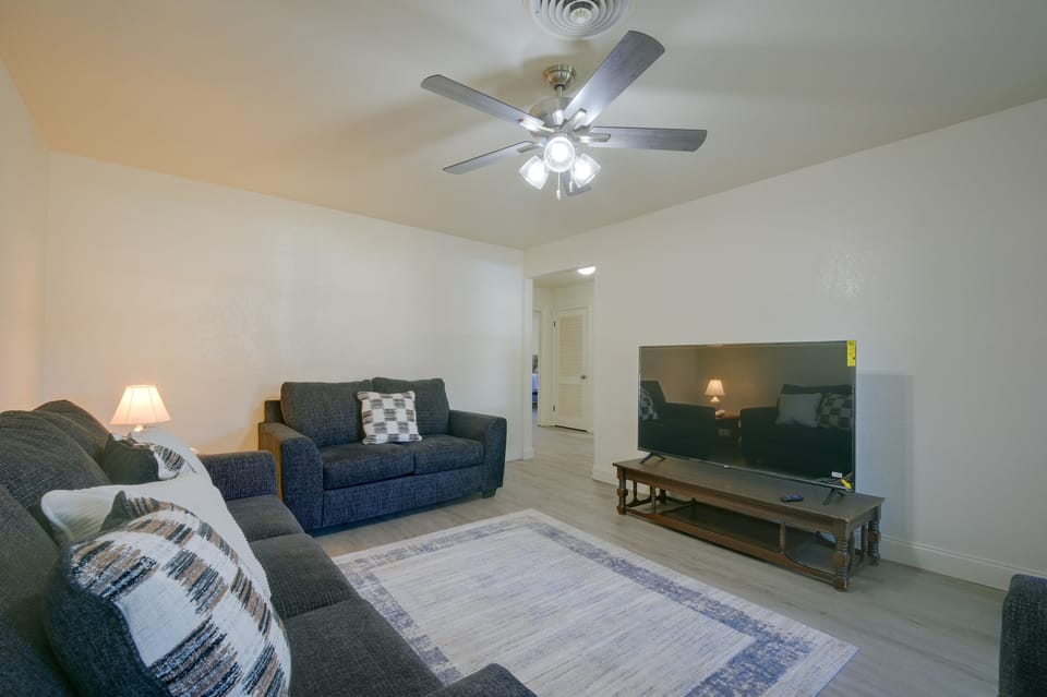 Home < 2 Mi to Historic Dtwn & Brownwood Coliseum! House in Brownwood