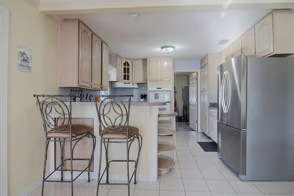 Waterfront Largo Home w/ Furnished Patio House in Seminole
