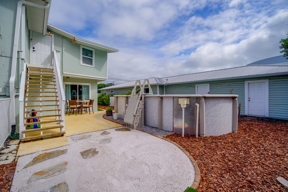Cape Canaveral Escape w/ 3 Private Apartments House in Cape Canaveral