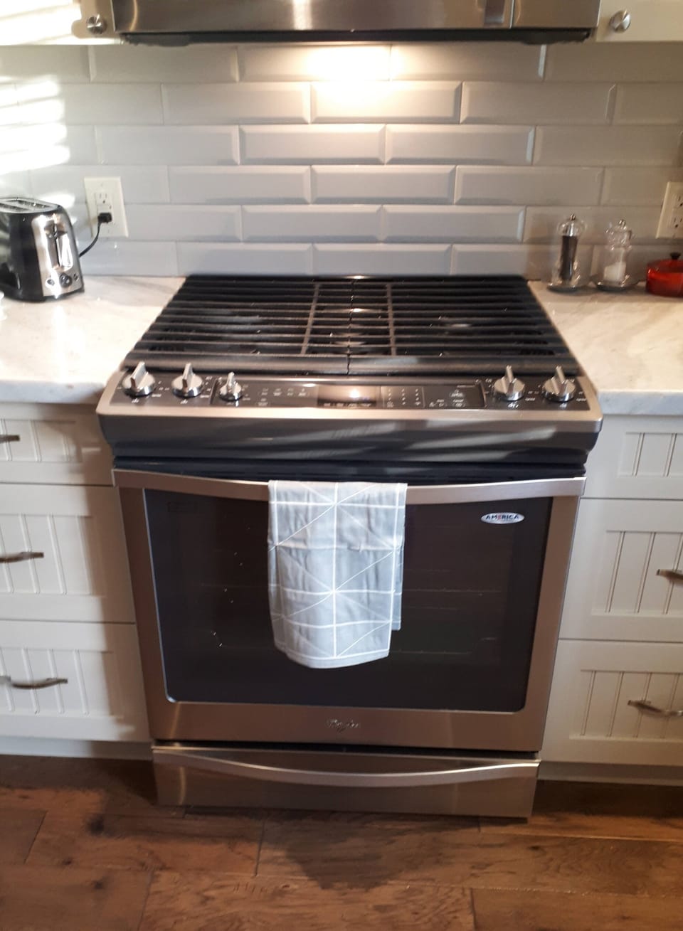 Enjoy the 5-burner gas stove