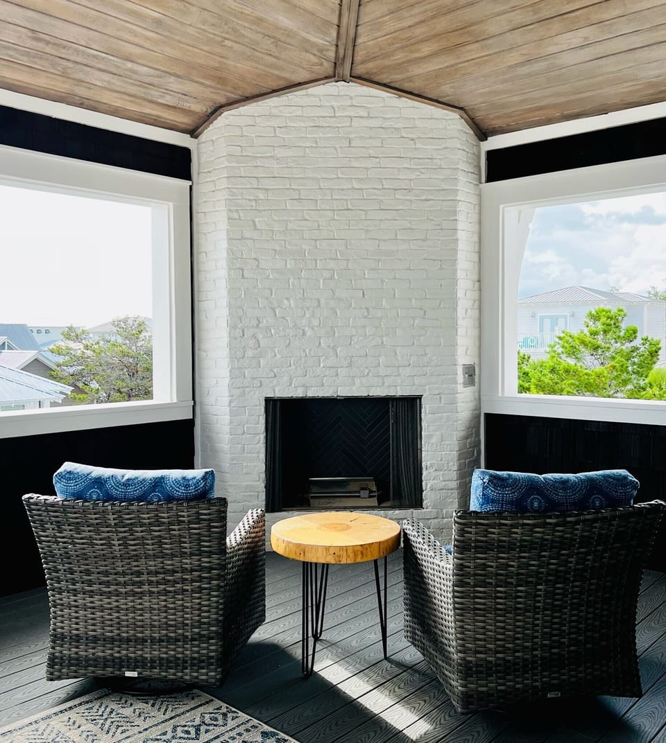 3rd Floor Fireplace