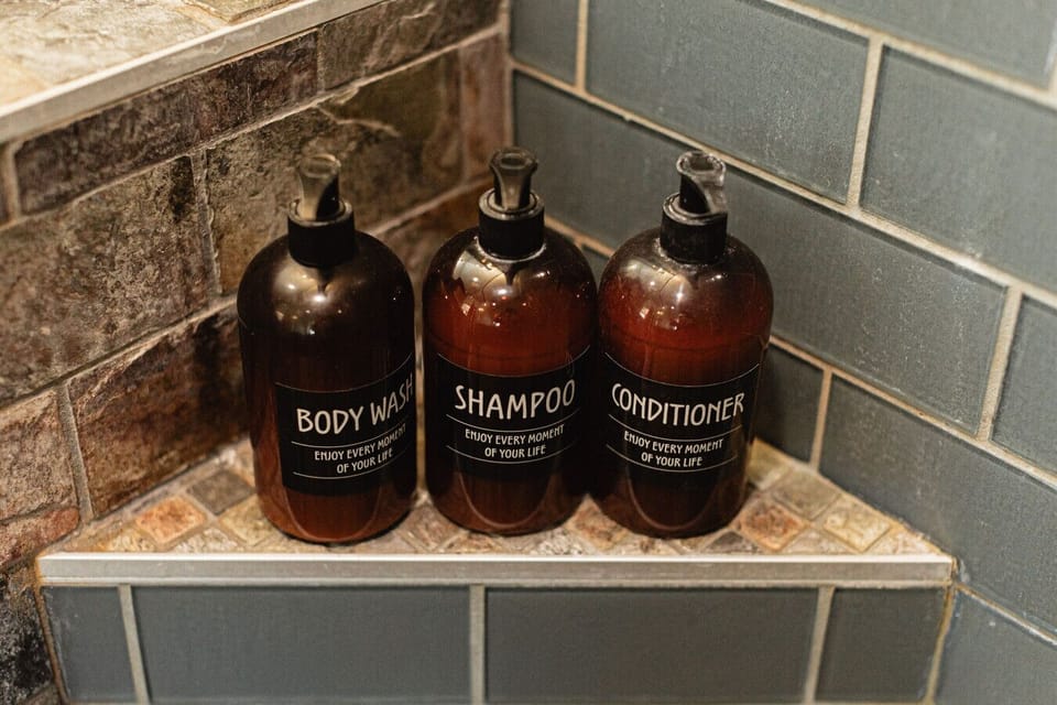 Body wash, Shampoo, and Conditioner available.