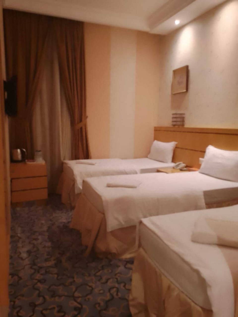 Triple Room | Premium bedding, minibar, desk, blackout drapes