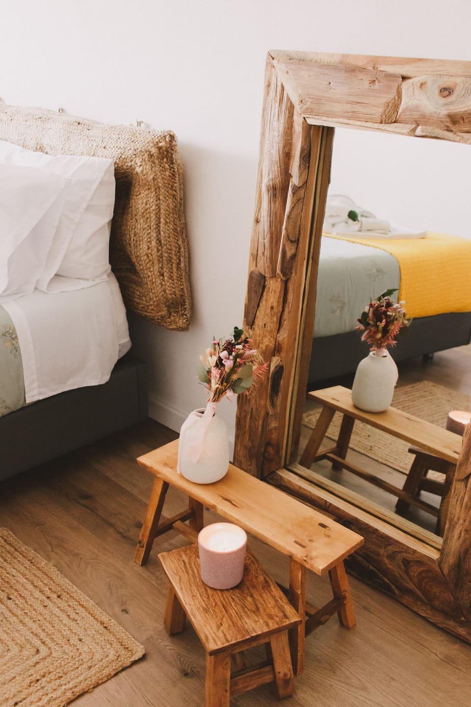 Deluxe House | Premium bedding, blackout drapes, iron/ironing board, free WiFi