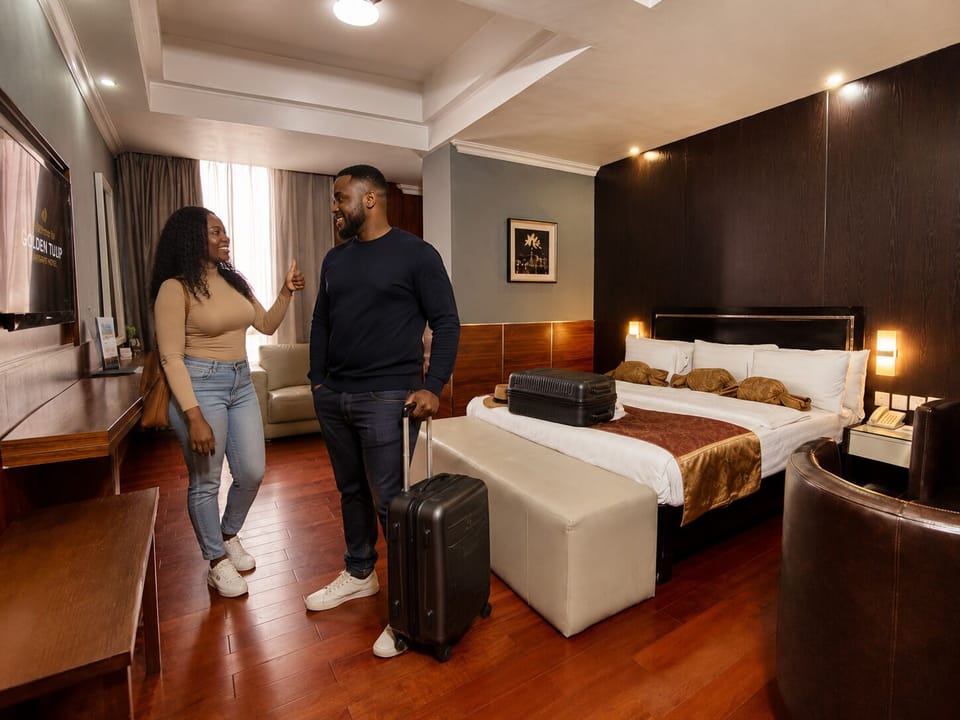 Premium bedding, pillowtop beds, in-room safe, desk