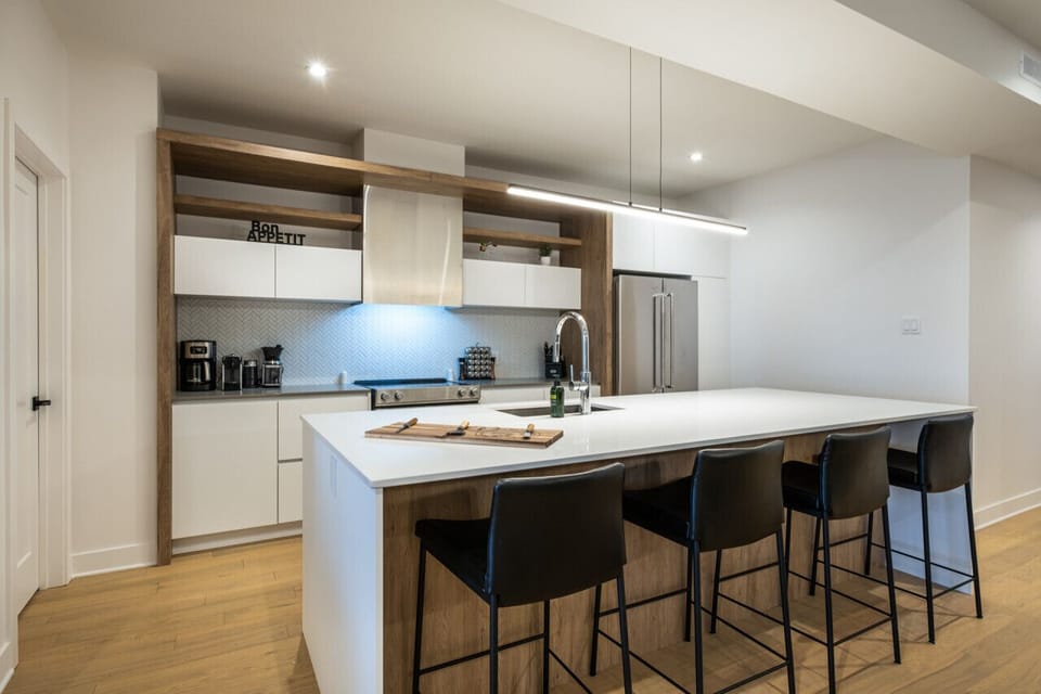 Verbier 4-102/ Enchanting Escape