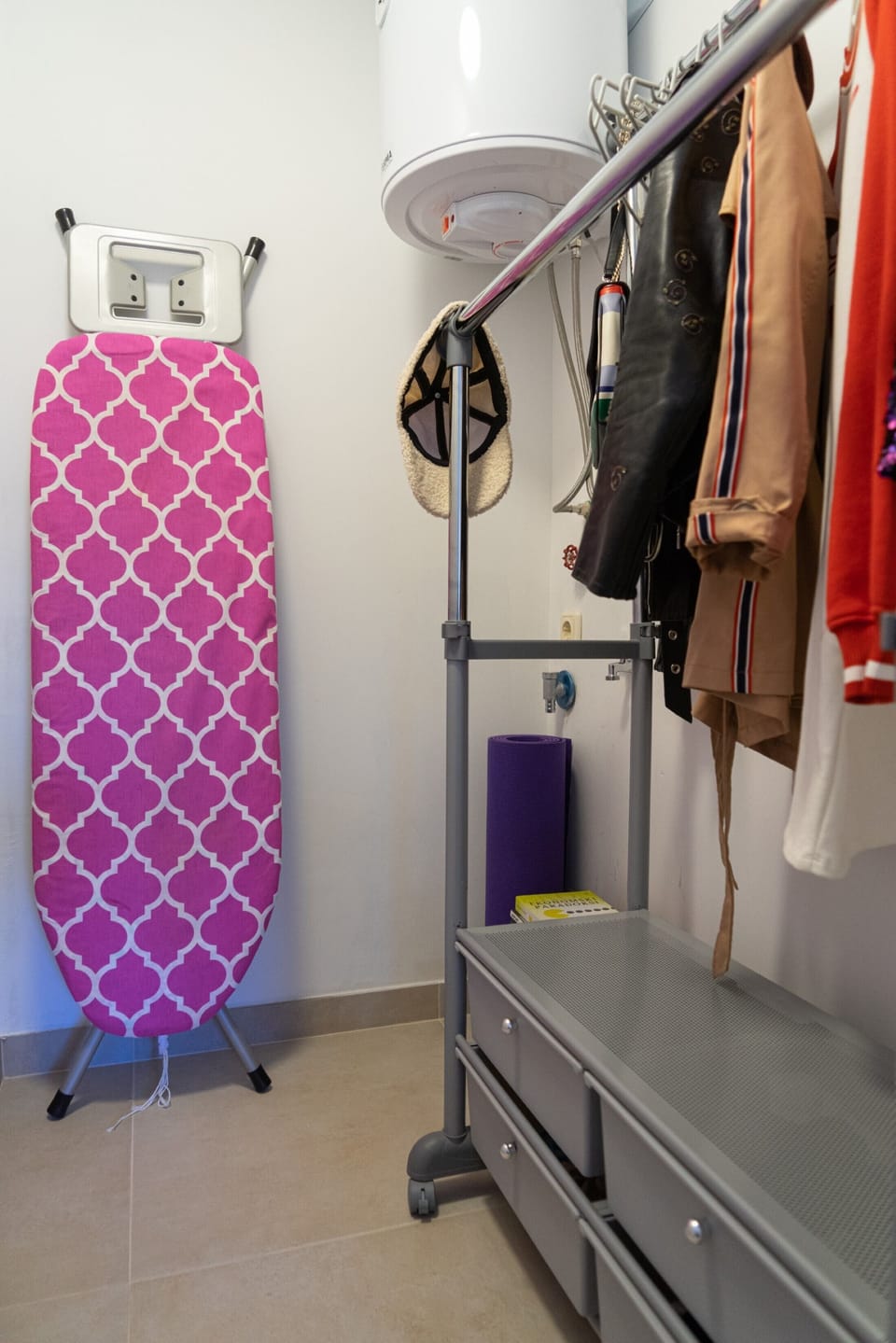 Apartment (Apartman) | Wardrobe