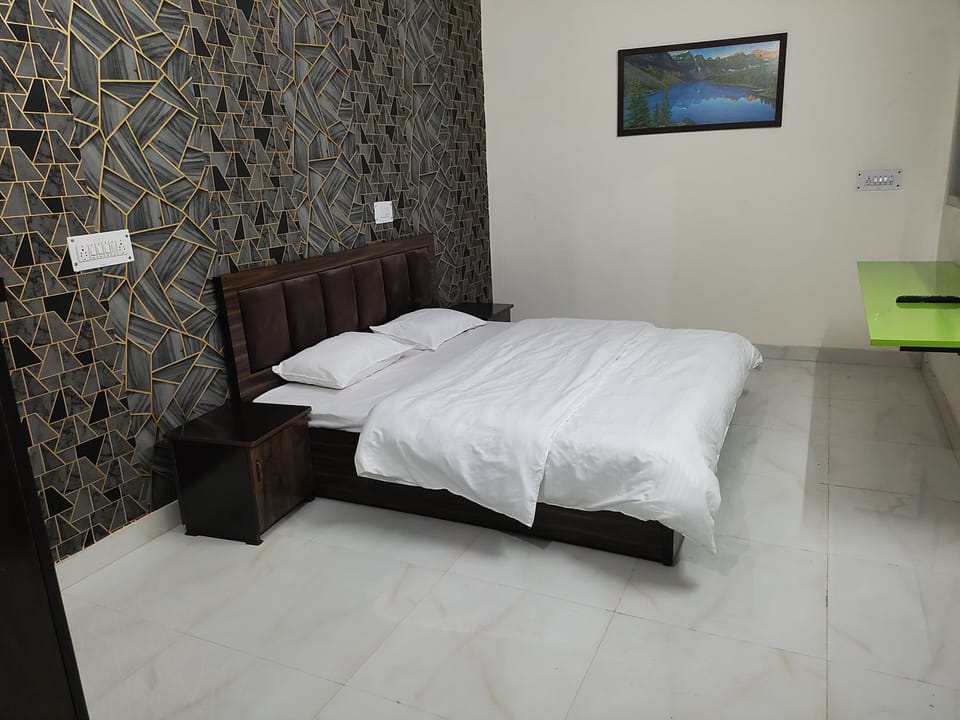 Classic Room | 1 bedroom, free WiFi